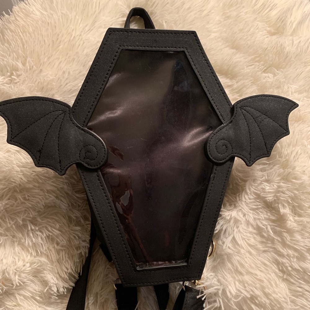 SOLD! Wing Coffin Itabag